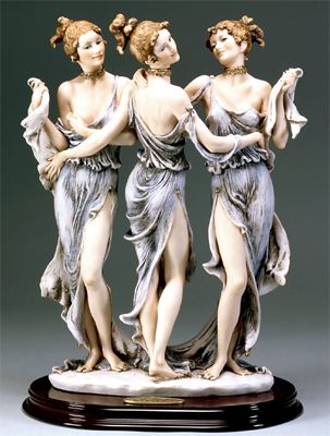 Statuetes  Florence -  "Three Graces"